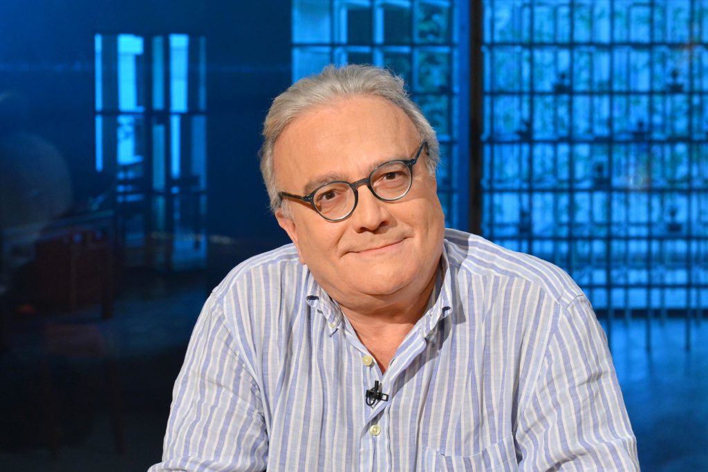 Α.Δαβαράκης: «Δεν υπάρχει λόγος να φοράμε ψηλά τακούνια για να είμαστε γκέι»