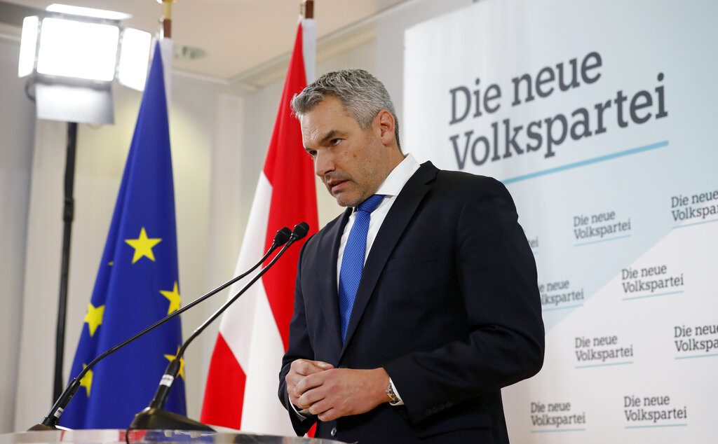 Αυστριακός καγκελάριος για συνάντηση με Β.Πούτιν: «Δεν ήταν φιλική»