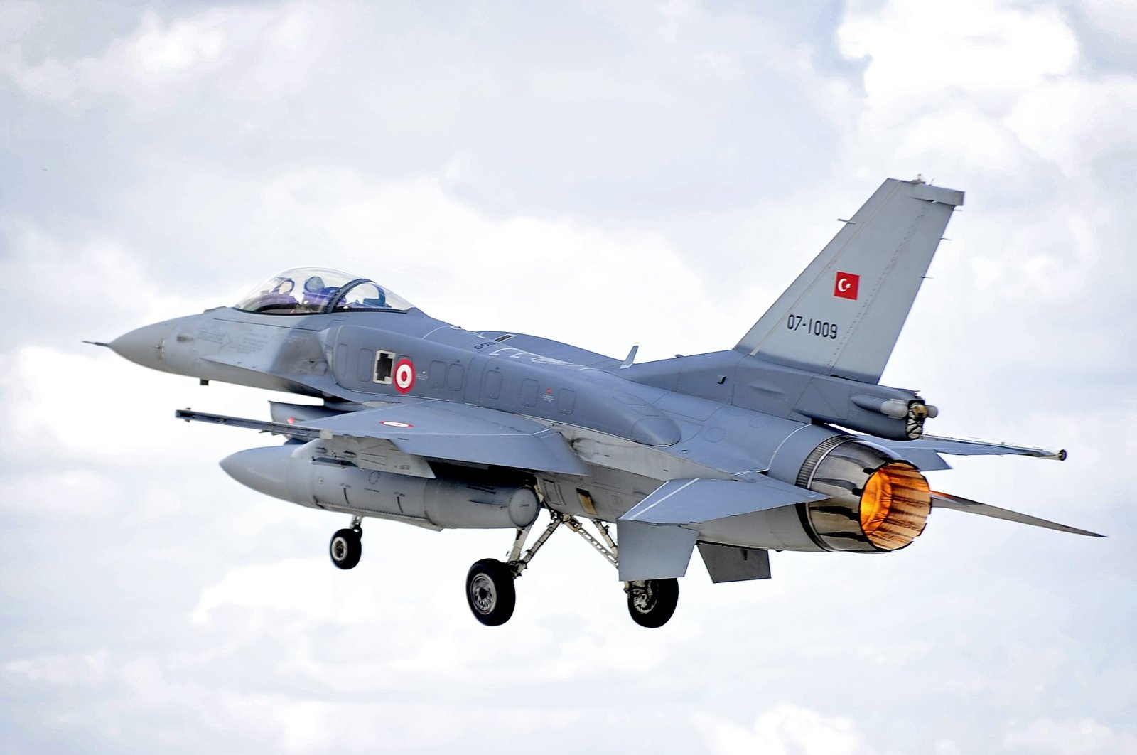 Με εξπρές διαδικασίες προχωρούν οι ΗΠΑ την πώληση των 40 F-16 Block 70 και τον εκσυγχρονισμό 80 στη Τουρκία