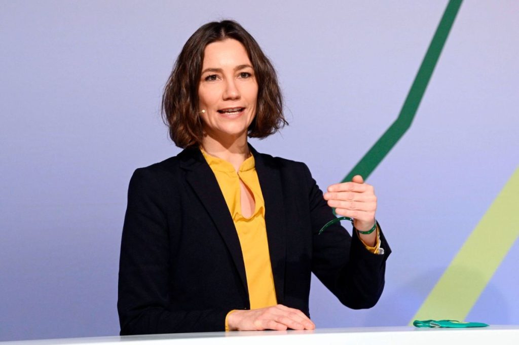 Γερμανία: Παραιτήθηκε η υπ.Οικογενείας για το σκάνδαλο των διακοπών της