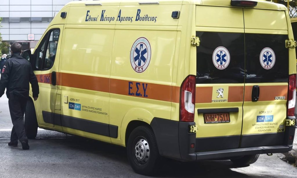 Κρήτη: Στο νοσοκομείο δύο αδέρφια – Βρέθηκαν σε ΙΧ με καρφωμένες σύριγγες στα χέρια