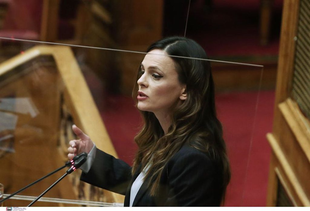 Ε.Αχτσιόγλου: «Η κυβέρνηση ποτίζει τα λεφτόδεντρα της αισχροκέρδειας»