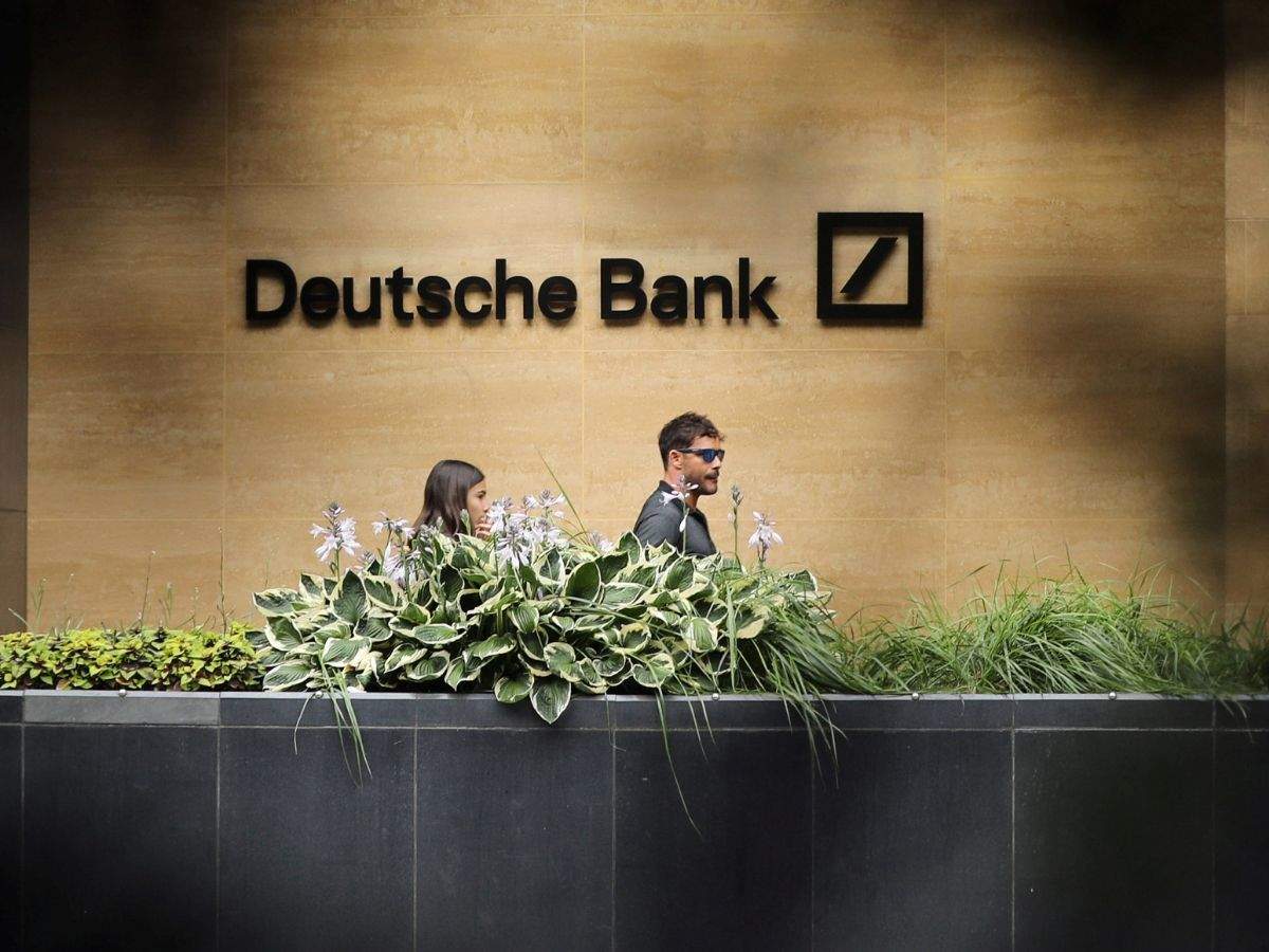 Deutsche Bank σε ΗΠΑ: «Έρχεται παγκόσμια ύφεση και μαζική ανεργία – Θα χτυπήσει τα τέλη του 2023»