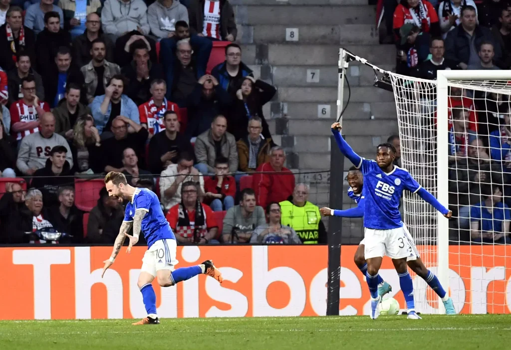 Αϊντχόφεν – Λέστερ 1-2: Έφυγαν για τα ημιτελικά του Conference League οι «αλεπούδες»