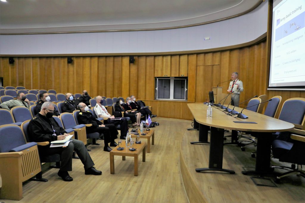 Οι Γάλλοι παρουσίασαν στο ΓΕΕΘΑ συστήματα drones & counter drones