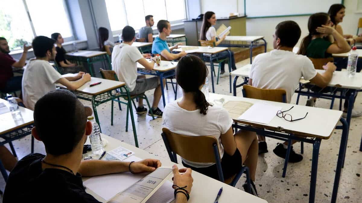 Εξετάσεις στα Γυμνάσια: Οι μαθητές θα δώσουν επτά μαθήματα σε έξι μέρες