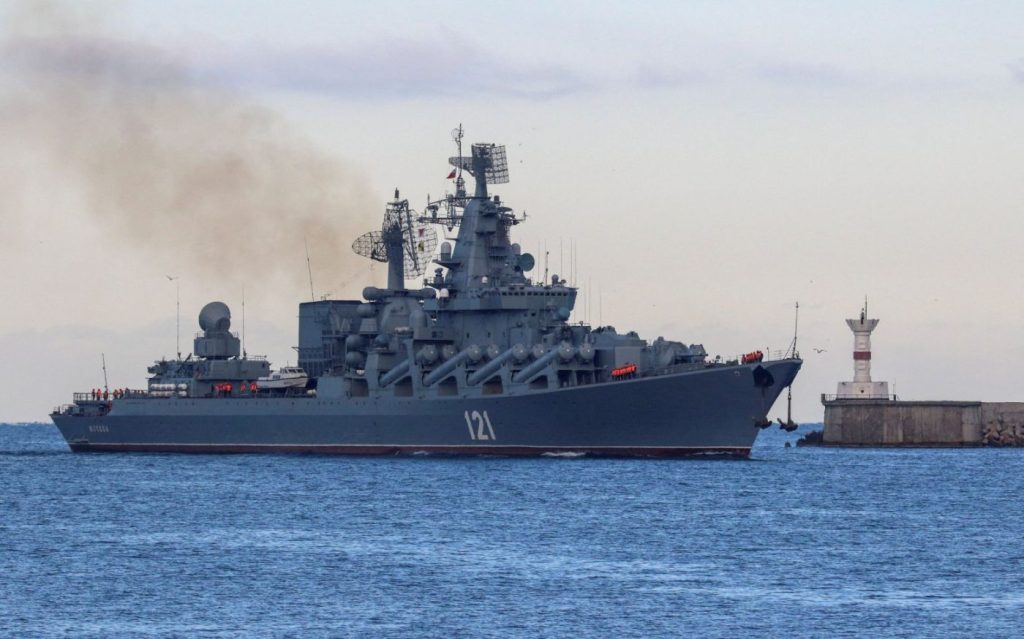 Πεντάγωνο: «Το ρωσικό Moskva βυθίστηκε από δύο ουκρανικούς πυραύλους»