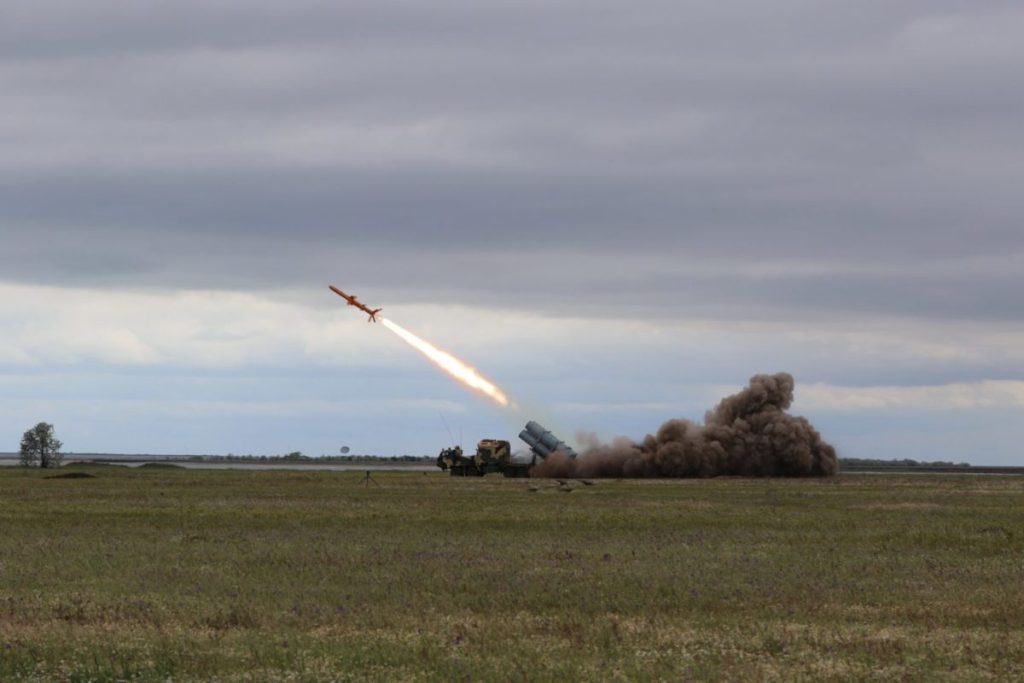 Τι είναι ο πύραυλος Neptune που φέρεται να «χτύπησε» τη ρωσική ναυαρχίδα Moskva