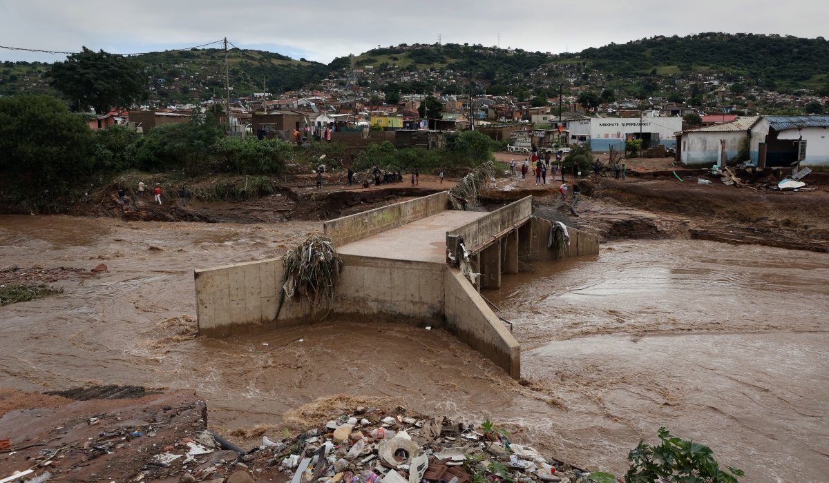 Νότια Αφρική: Πάνω από 340 οι νεκροί από τις φονικές πλημμύρες