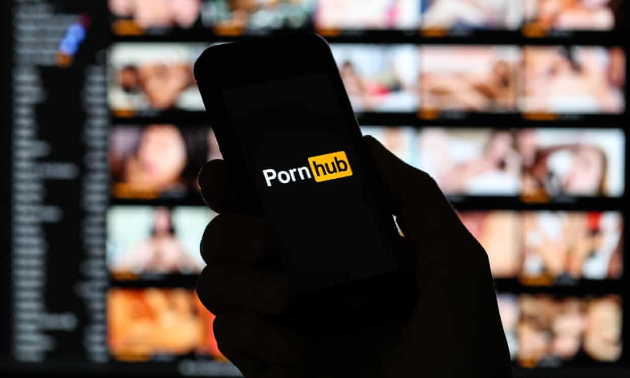 Υπουργείο Υγείας στον Καναδά έβαλε βίντεο του Pornhub αντί για ενημέρωση για τον κορωνοϊό