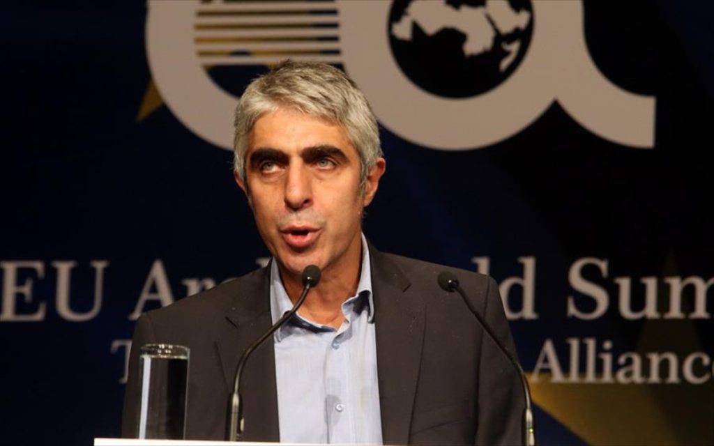 Συνέδριο ΣΥΡΙΖΑ – Γιώργος Τσίπρας: «Δεν ήμασταν όσο έπρεπε μια λαϊκή κυβέρνηση»
