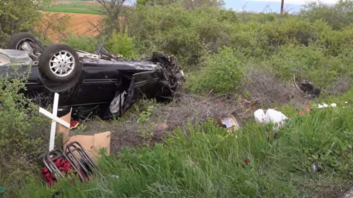 Κιλκίς: Ανετράπη νεκροφόρα – Τραυματίστηκε υπάλληλος του γραφείου τελετών