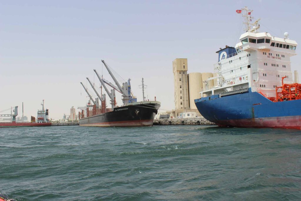 Τυνησία: Βυθίστηκε δεξαμενόπλοιο – Διασώθηκαν τα επτά μέλη του πληρώματος