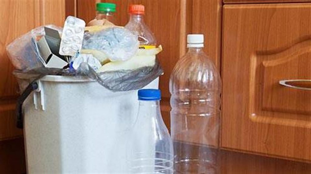 Αυτά είναι τα 5 σημεία που πρέπει να κοιτάξεις αν μυρίζει άσχημα το σπίτι σου