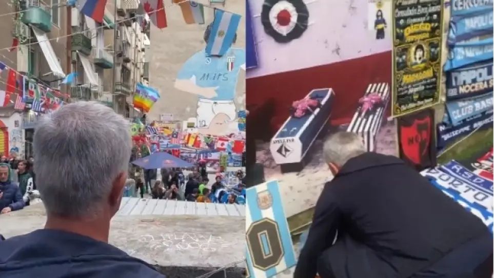Ο Μουρίνιο άφησε λουλούδια στο μνημείο του Μαραντόνα κι αποθεώθηκε από τους Ναπολιτάνους