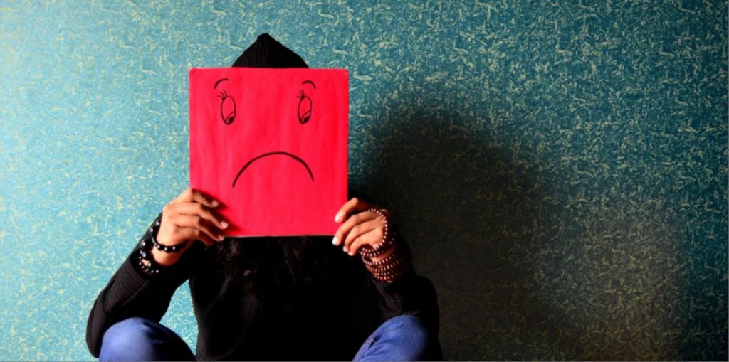 Νέα μελέτη: Πώς η ώρα που ξυπνάς μπορεί να μειώσει τον κίνδυνο σοβαρής κατάθλιψης κατά 23%