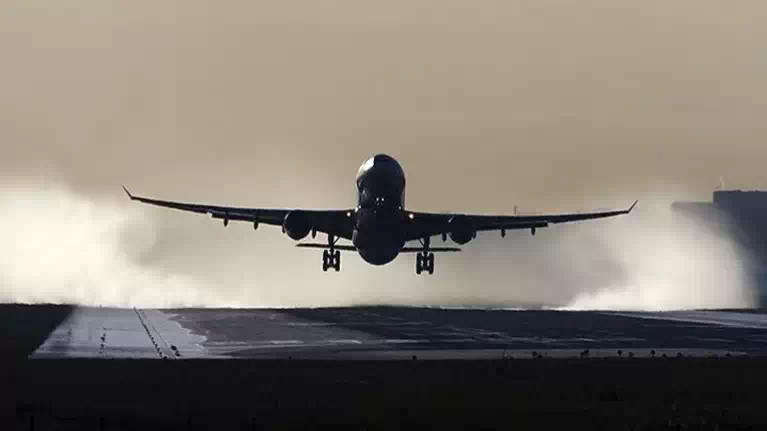 Ρόδος: Τρόμος κατά την προσγείωση πτήσης της Finn Air – Ο πιλότος άλλαξε απόφαση τελευταία στιγμή