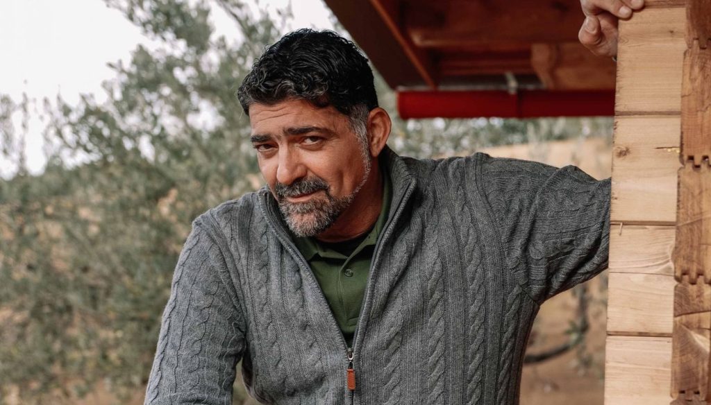 Μ.Ιατρόπουλος: «Στην πρώτη καραντίνα δούλεψα & σαν μαραγκός & έβαφα σπίτια – Με αναγνώριζαν & έμεναν άφωνοι»