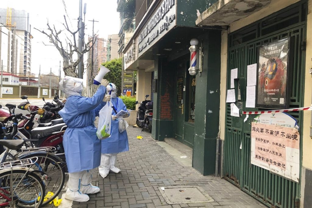 Κίνα: Επιβεβαιώθηκαν οι πρώτοι θάνατοι λόγω κορωνοϊού στη Σαγκάη μετά το σκληρό lockdown