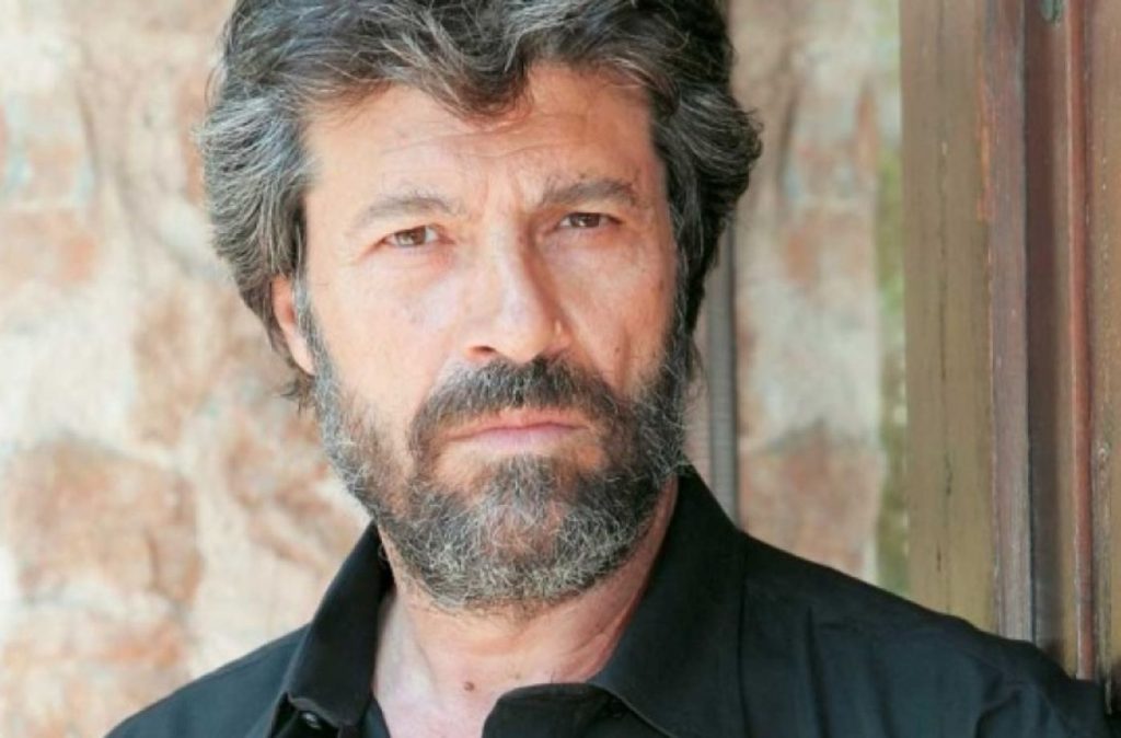 Ν.Βερλέκης: «Σκηνοθέτης περνούσε από τους ηθοποιους και μύριζε τις μασχάλες τους»