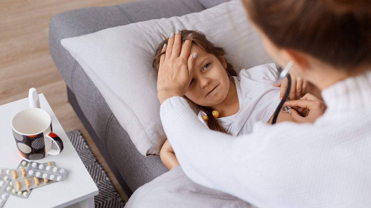 Ηπατίτιδα στα παιδιά: Τύποι, συμπτώματα και όλα όσα πρέπει να γνωρίζετε