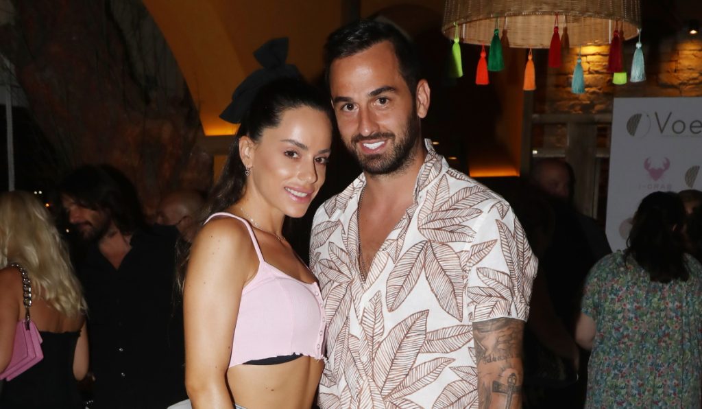 Survivor: Το Twitter «στρίμωξε» την Μαρία Αντωνά – «Σε απάτησε με τη Σοφιάννα και εσύ τον υποστηρίζεις»