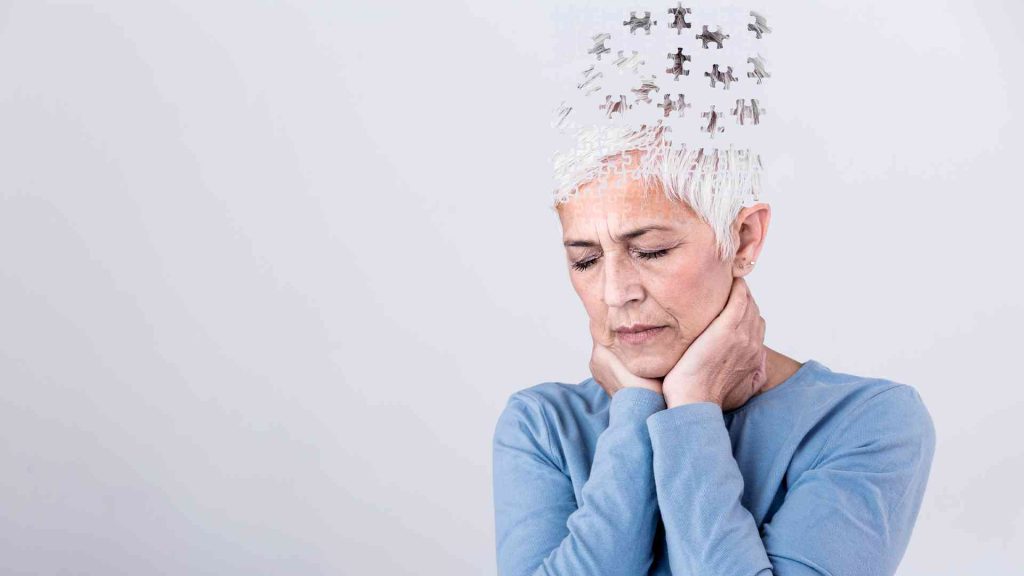 Νέα έρευνα: Πώς η άνοια στις γυναίκες συνδέεται με αναπαραγωγικούς & ορμονικούς παράγοντες