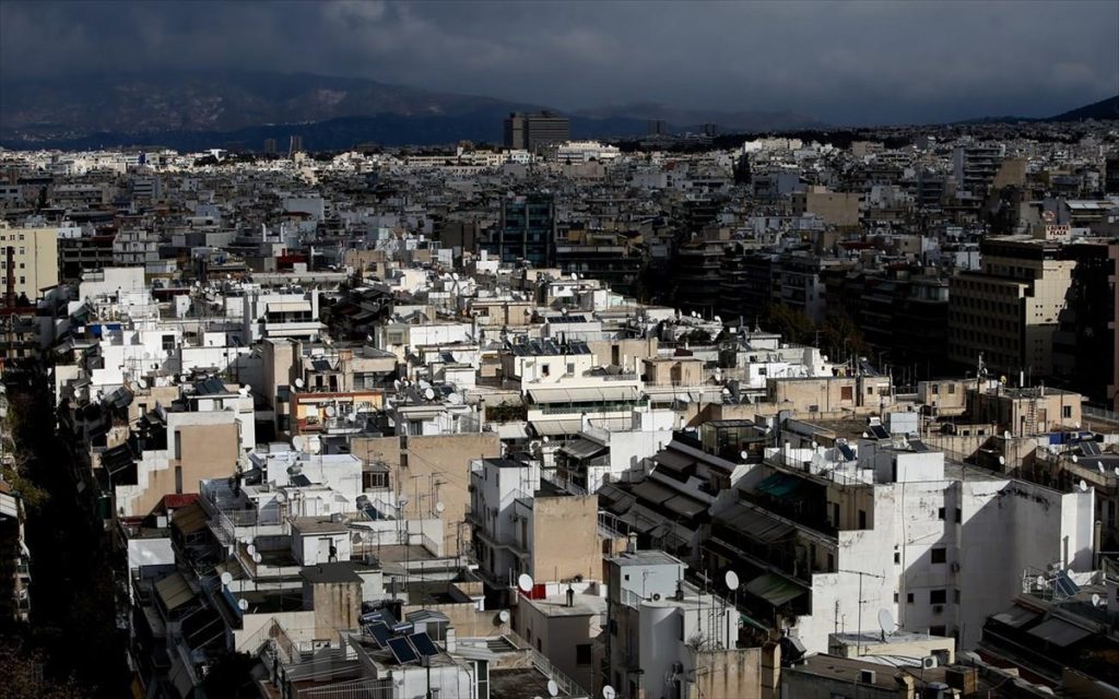 Κτηματαγορά: Αναζητείται λύση για 20.000 «εγκλωβισμένους» ιδιοκτήτες ακινήτων που θέλουν να κάνουν μεταβίβαση