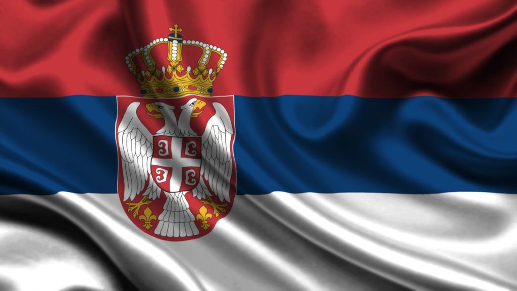 H πλειοψηφία των Σέρβων αντιτίθεται στην ένταξη της χώρας στην ΕΕ