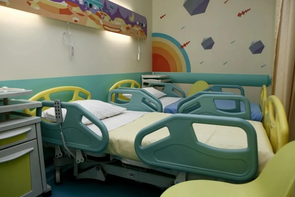 Ύποπτο κρούσμα ηπατίτιδας σε παιδί στην Ελλάδα – Τι δείχνουν τα πρώτα στοιχεία