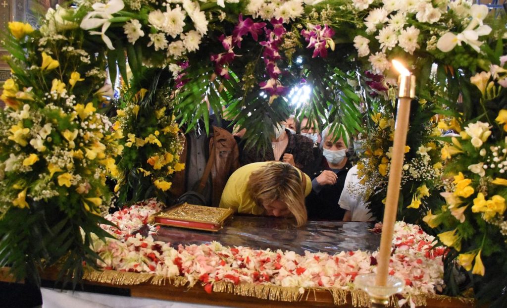 Δείτε την μεταφορά του Επιταφίου (βίντεο) – (upd)