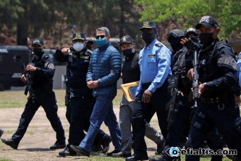 Ονδούρα: Αναχώρησε για τις ΗΠΑ το αεροσκάφος με τον πρώην πρόεδρο Ερνάντες