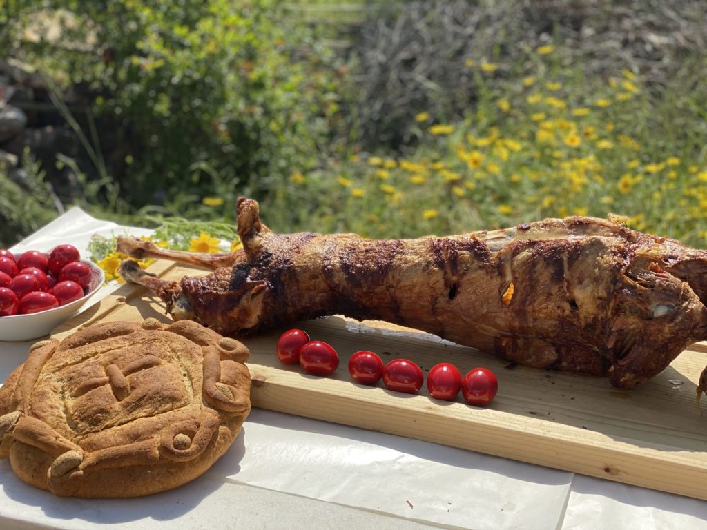 Οι καλύτερες συμβουλές για το αρνί στη σούβλα και οι εναλλακτικές στο φούρνο και την κατσαρόλα