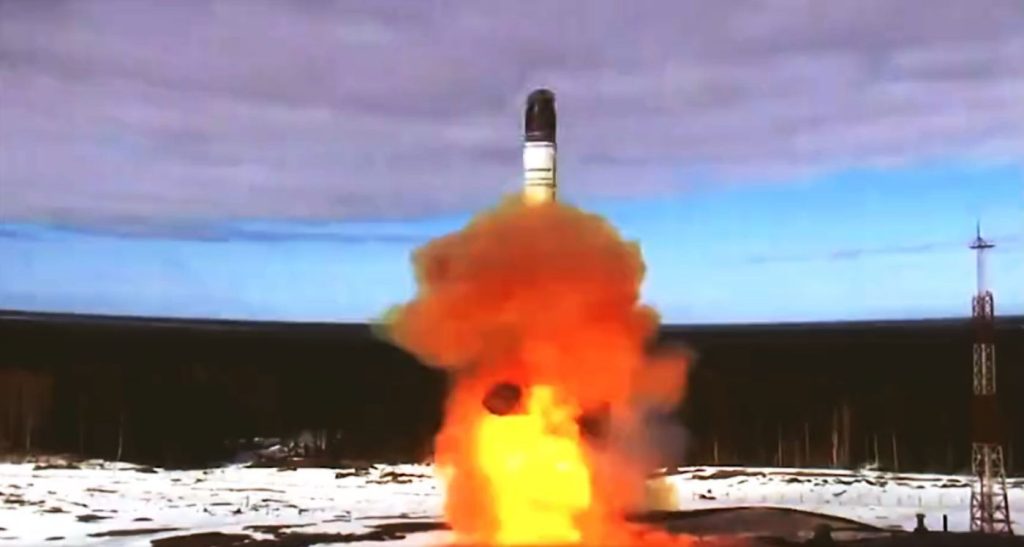 Η Ρωσία αναπτύσσει για πρώτη φορά πυραύλους Sarmat με πυρηνικές κεφαλές