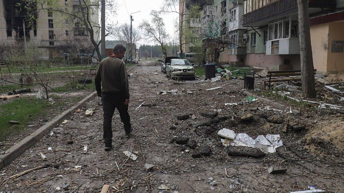 Τοπικός κυβερνήτης Ουκρανίας: «Άμαχοι σκοτώθηκαν στο Λουχάνσκ από ρωσικούς βομβαρδισμούς»