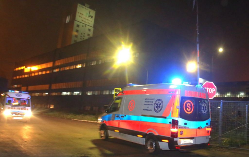 Ανθρακωρύχος βρέθηκε ζωντανός έπειτα από την κατάρρευση του ορυχείου στη Νότια Πολωνία