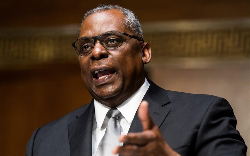 Λόιντ Όστιν για απειλές Μόσχας περί πυρηνικού πολέμου: «Είναι επικίνδυνες και άχρηστες»