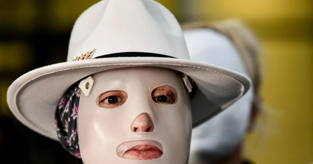 Ιωάννα Παλιοσπύρου: Nέο στιγμιότυπο στη δημοσιότητα χωρίς την μάσκα