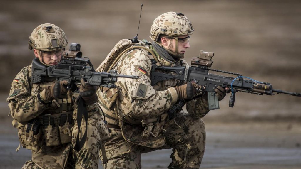 Ο.Σολτς: «Ένας ισχυρός γερμανικός στρατός είναι απαραίτητος ως αποτροπή κατά της Ρωσίας»