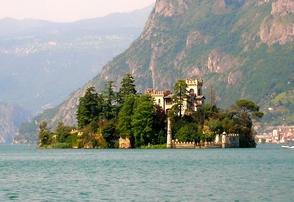 «Μαγικά» τοπία: Δέκα παραμυθένια νησάκια στον κόσμο που αξίζει να επισκεφθείτε