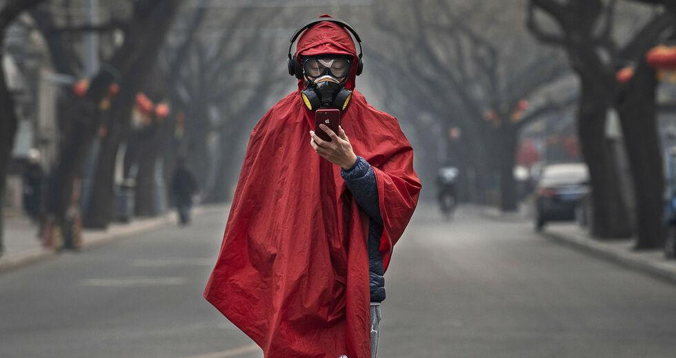 The Atlantic: Τι είναι η νέα αόρατη πανδημία που βιώνουμε – Ποιος κίνδυνος υπάρχει με την αύξηση κρουσμάτων