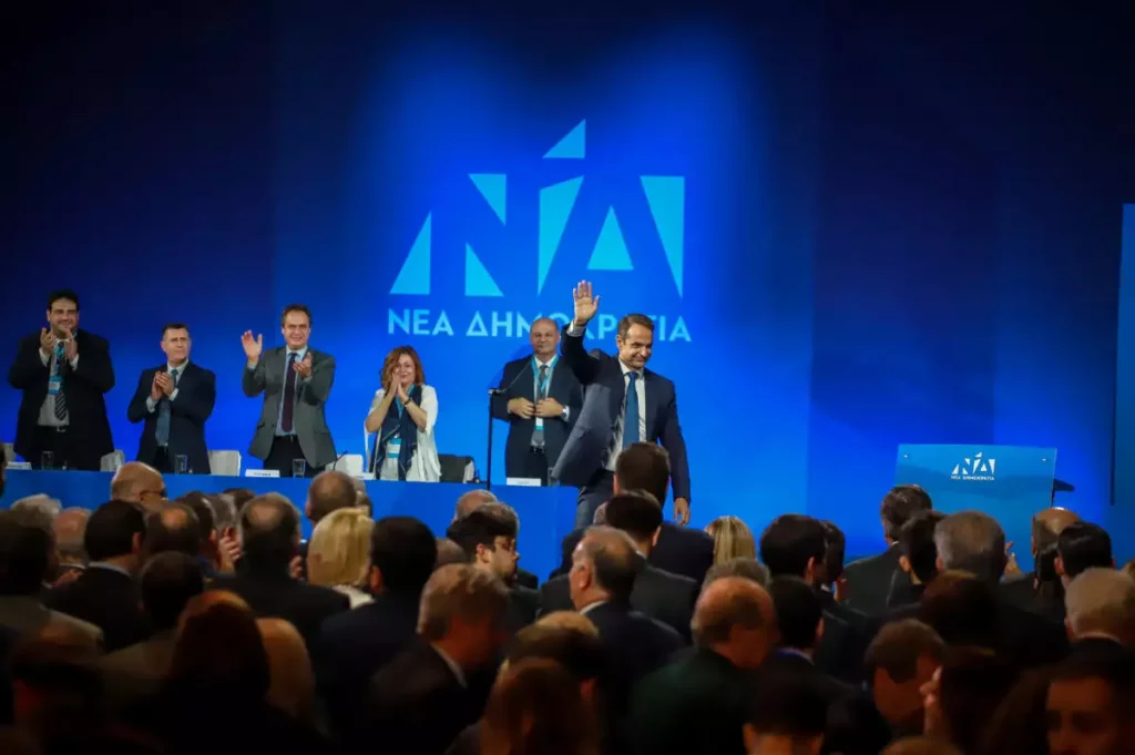 «Εμφύλιος» στη Νέα Δημοκρατία: Ο Κ.Μητσοτάκης ήθελε να «πετάξει εκτός» συνεδρίου τους «αντιδραστικούς»!