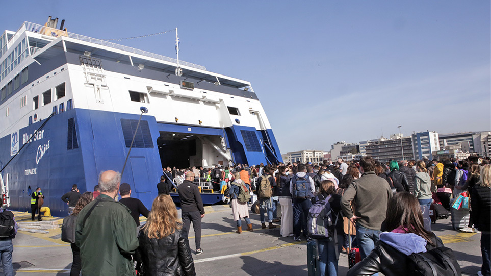 Θα αδειάσει η Αθήνα και αυτό το τριήμερο: Ποιοι είναι οι δημοφιλέστεροι προορισμοί