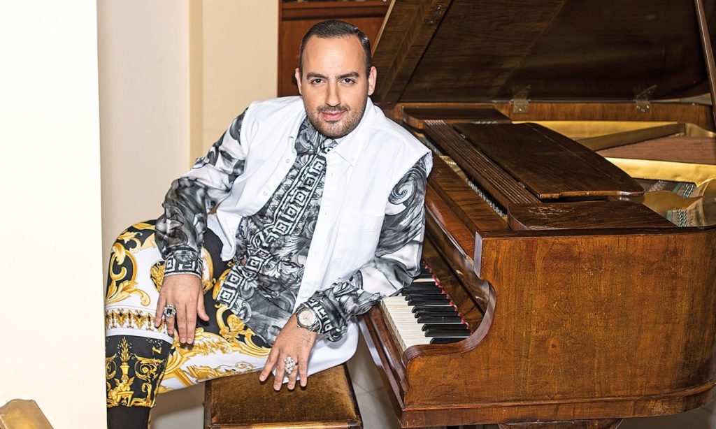 Μ.Μαυρικίου: «Παρουσιάστρια ζήτησε 12.000 ευρώ για να έρθει να παίξει μουσική στον γάμο μου»