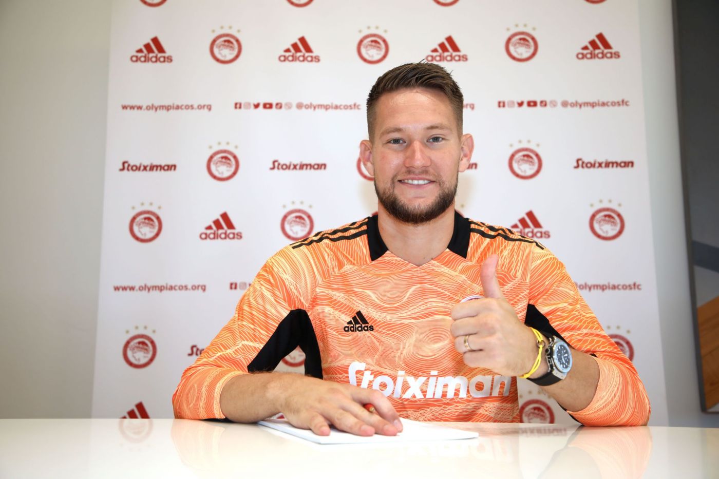 Ολυμπιακός: Παραμένει μέχρι το 2023 ο Βατσλίκ – Ανανεώθηκε αυτόματα ο όρος του συμβολαίου του
