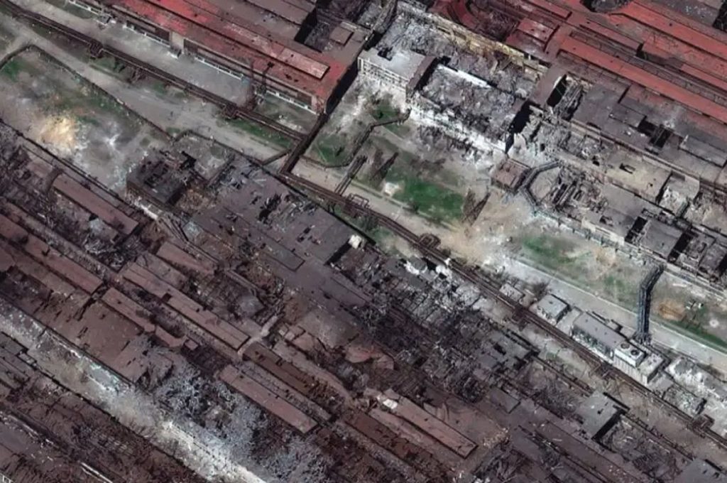 Εικόνες από το εσωτερικό του διαλυμένου Azovstal (βίντεο)