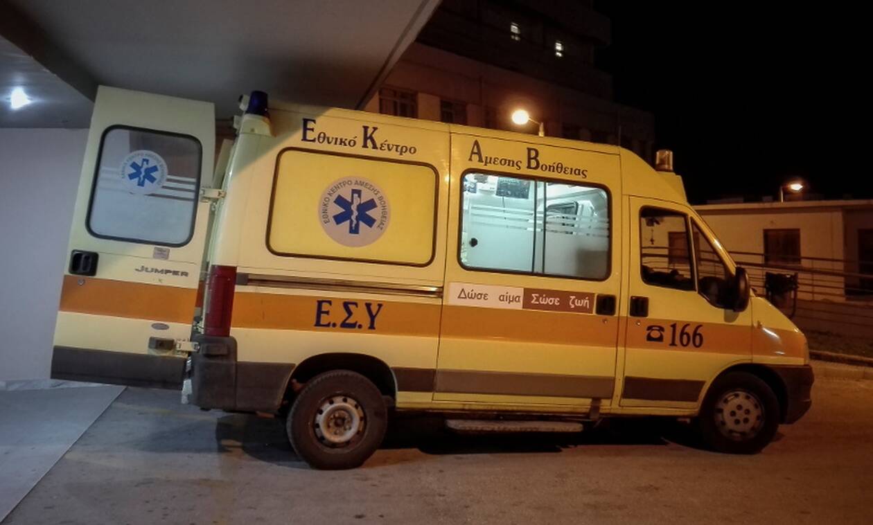 Τροχαίο ατύχημα στο Ηράκλειο: ΙΧ ξέφυγε της πορείας του & έπεσε πάνω σε σταθμευμένο όχημα