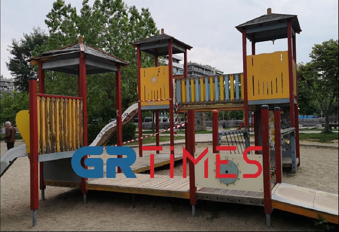 Θεσσαλονίκη: «Το δάχτυλο είχε αποκοπεί πλήρως» λέει ο γιατρός που παρείχε τις πρώτες βοήθειες στην 8χρονη