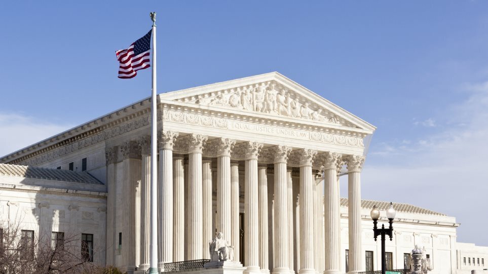 ΗΠΑ: Ανέτρεψαν την ιστορική απόφαση για τις αμβλώσεις στο Ανώτατο Δικαστήριο