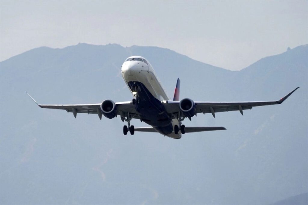 Τρόμος για τους επιβάτες της πτήσης Άγκυρα – Κατεχόμενα: Αναγκαστική προσγείωση στο αεροδρόμιο της Αττάλειας